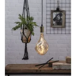 Star Trading E27 3.8W 2000K 220lm LED-lamppu 8 Star Trading E27 3.8W 2000K 220lm LED-lamppu -Konstsmide Kauppa 7391482052421 3